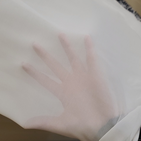 White top thin see-through - Picture 2 of 6